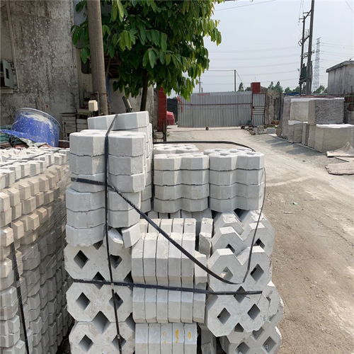 湘西永順十字植草磚多厚鼎典建材草坪護(hù)坡磚服務(wù)至上